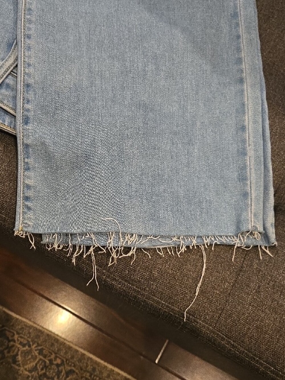 Universal Thread Light Blue Wide Leg Frayed Hem. Boyfriend Jeans - Picture 6 of 6